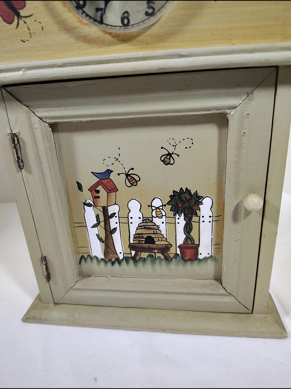 Hand-Painted Green Wooden Wall Clock Cabinet Key Rack